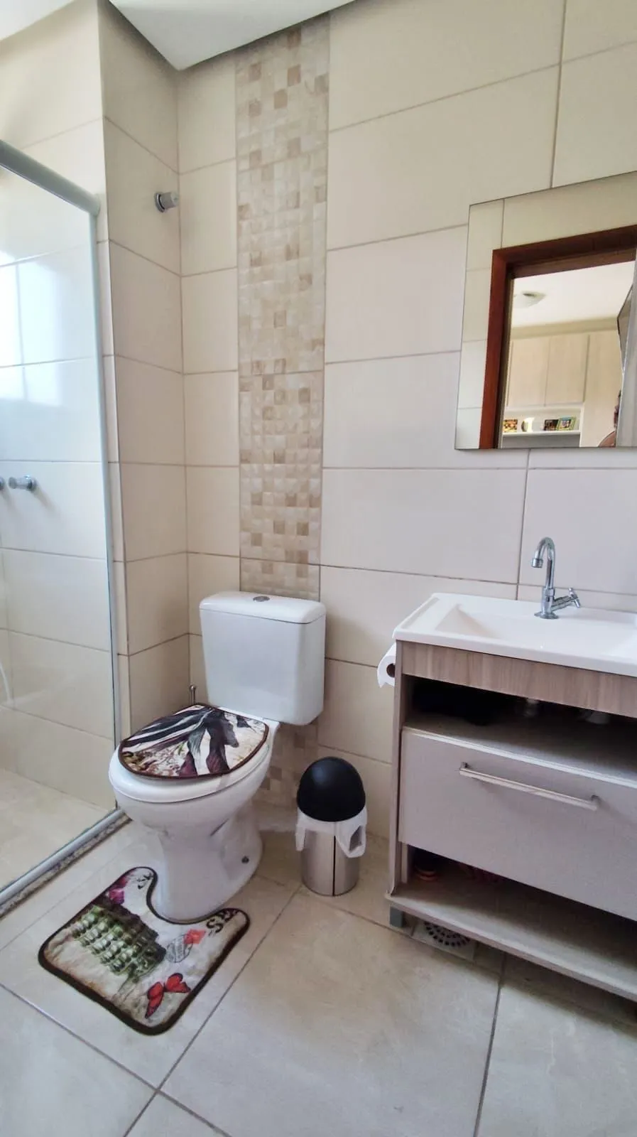 Imagem Apartamento em Cachoeirinha com suíte e sacada