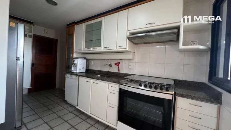 Imagem Apartamento com 4 dormitórios à venda, 160 m² por R$ 1.800.000,00 - Praia de Itaparica - Vila Velha/ES