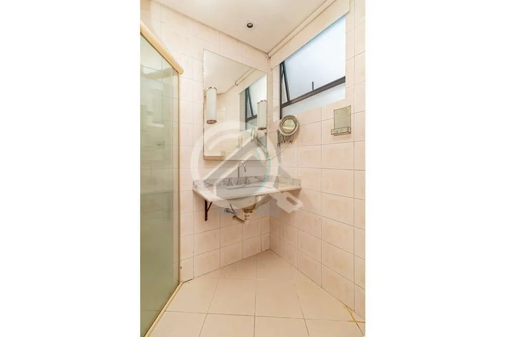 Imagem Encontre seu novo lar em Petrópolis! Imagine morar em um apartamento incrível na Rua Sinimbu, 28, ...