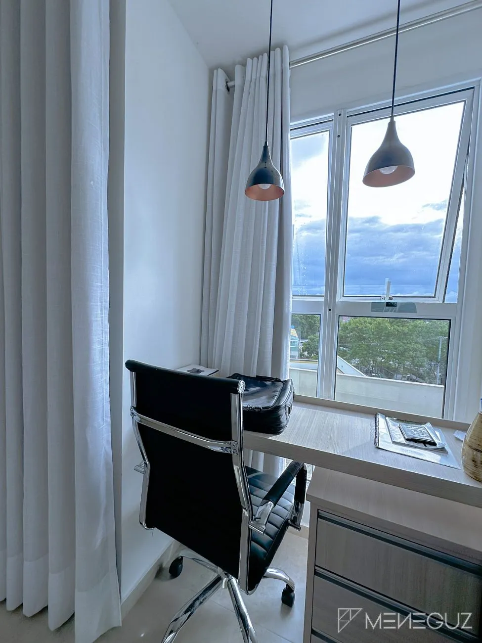 Imagem Apto 2 Quartos Mobiliado com Lazer, a poucos metros do mar
