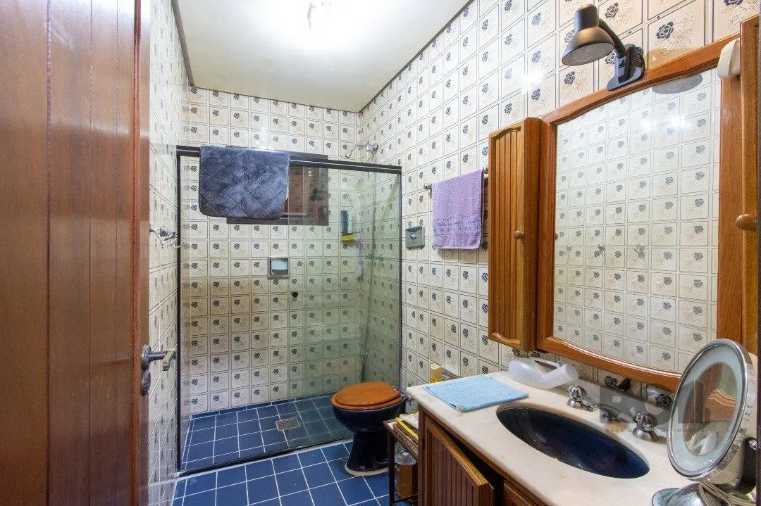 Imagem Casa para Venda - 500m², 4 dormitórios, sendo 1 suites, 4 vagas - Coronel Aparício Borges