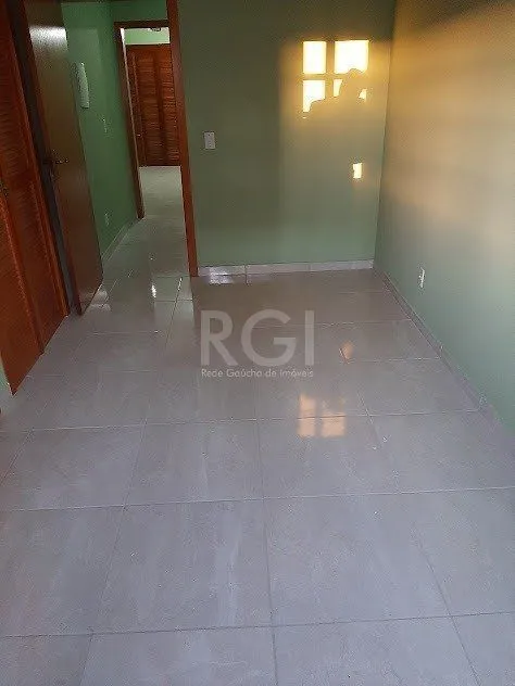 Imagem Sobrado para Venda - 100.45m², 2 dormitórios, sendo 2 suites, 1 vaga - Guarujá