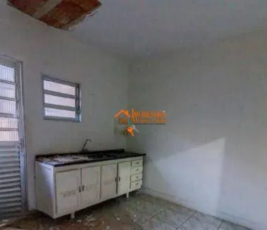 Imagem Sobrado com 4 dormitórios à venda, 104 m² por R$ 320.000 - Jardim Moreira - Guarulhos/SP