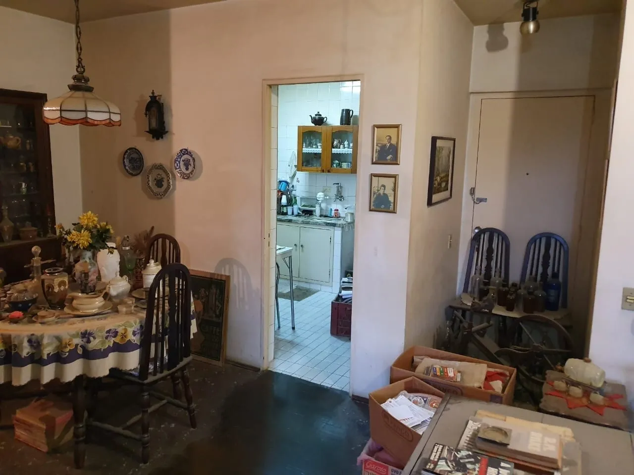 Imagem Apartamento à venda 3 Quartos, 1 Suite, 1 Vaga, 90M², Vila Bourghese, Pindamonhangaba - SP | Edifício Solar Porto Rico