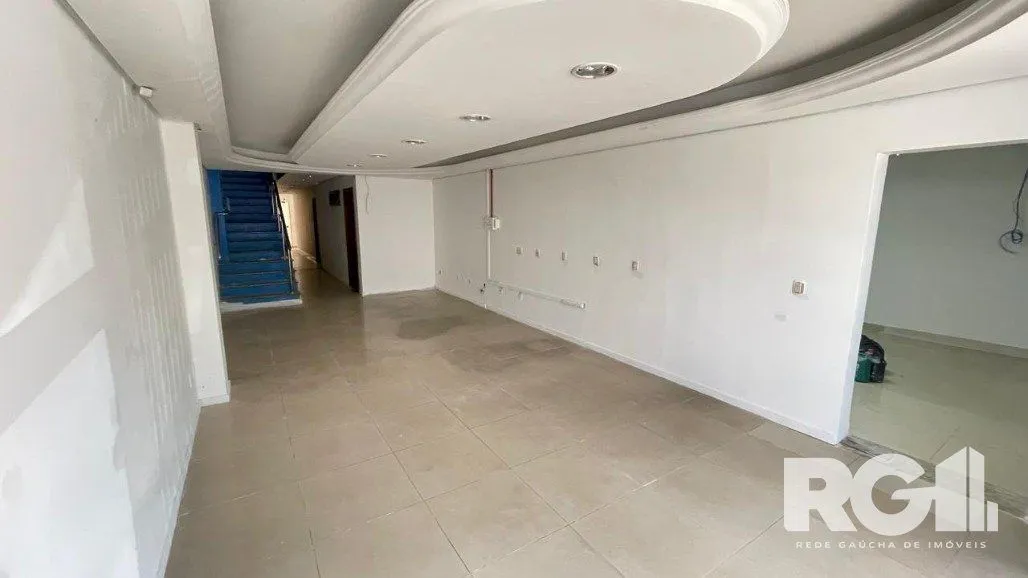 Imagem Prédio Comercial Imponente com 1.200m² na Zona Norte de Porto Alegre