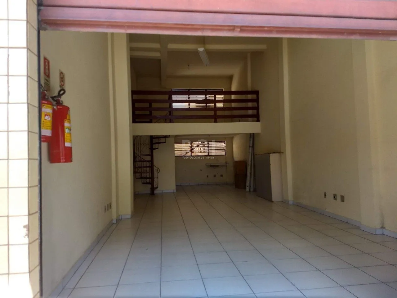 Imagem Loja para Venda - 82.89m², 0 dormitórios, Partenon, Porto Alegre