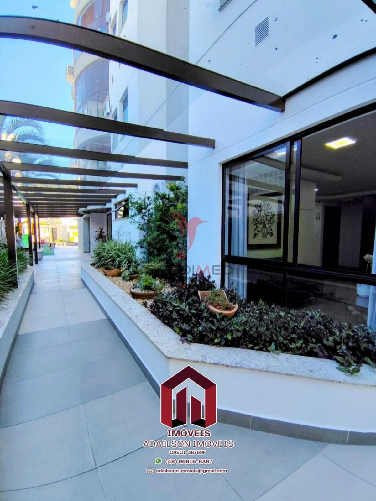 Imagem Apartamento Venda 3 dormitórios com suíte - Bairro Agronômica - Florianópolis SC - Brasil