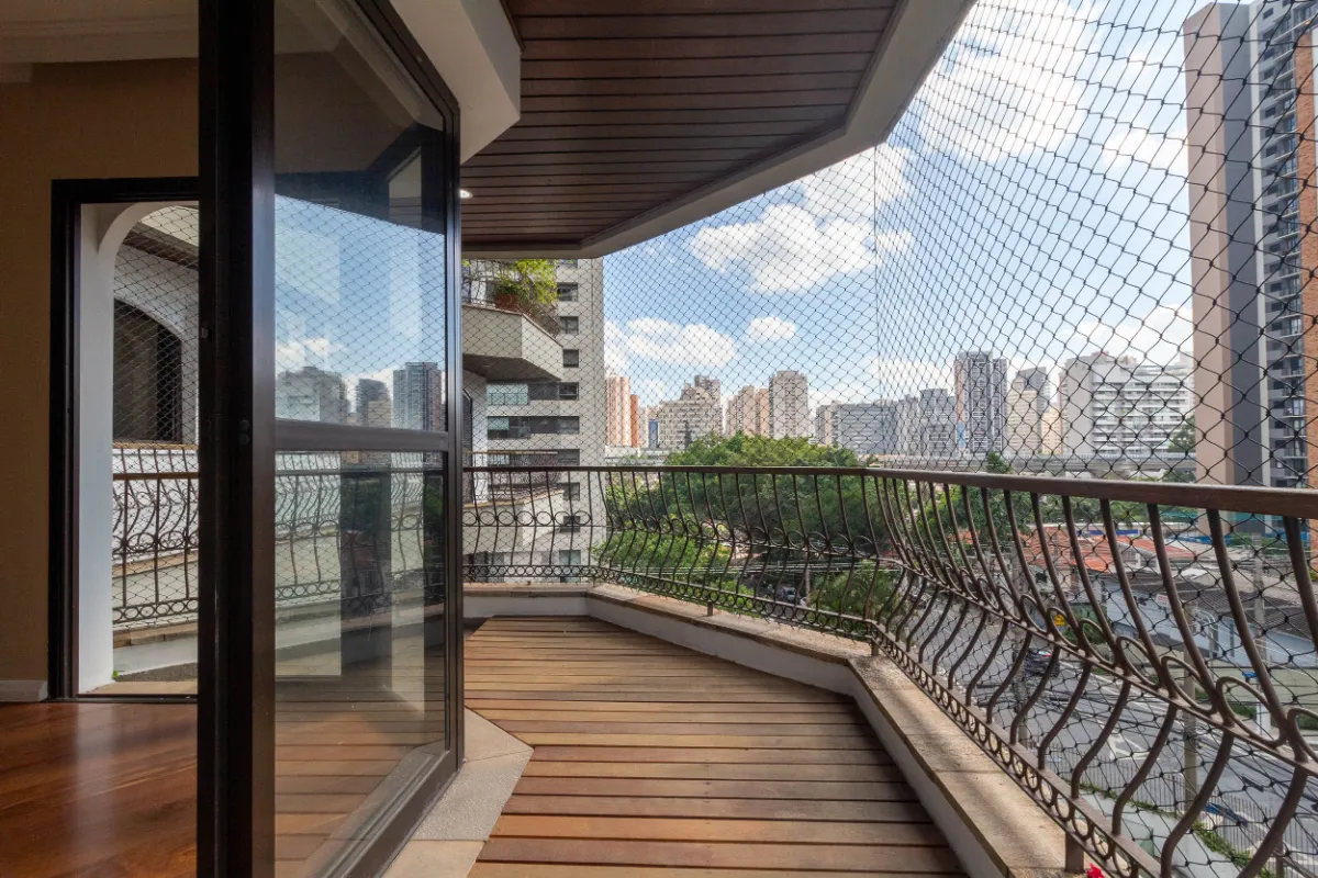 Imagem Apartamento para venda em Brooklin Paulista com 3 quartos, sendo 1 suíte, 159m2