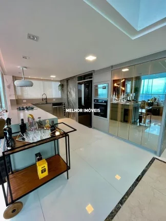 Imagem Cobertura Triplex Fente Mar à Venda com 07 Suítes Amplo espaço de Lazer com Piscina Privativa Localizado em Balneário Camboriú - SC