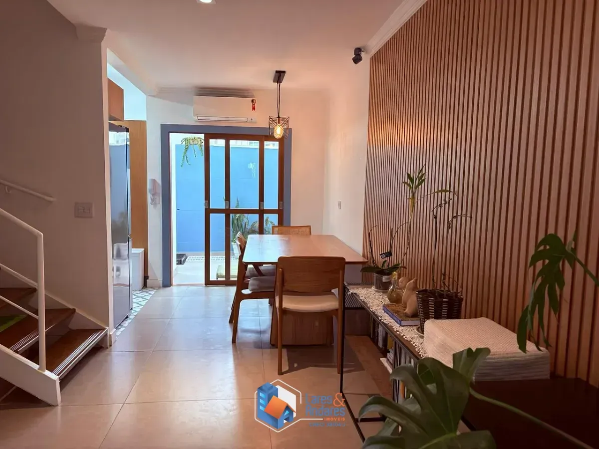 Foto do imóvel Casa de vila para venda em Vila Romana com 3 quartos, sendo 1 suíte, 104m² em Rua Mário