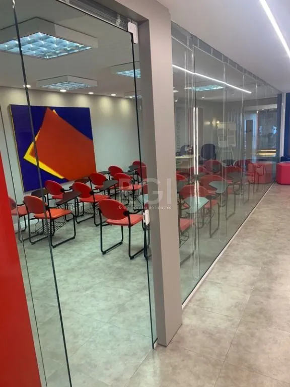 Imagem Prédio Para Comprar , 3300 m² por R$ 14.000.000,00 - Centro - Porto Alegre/RS