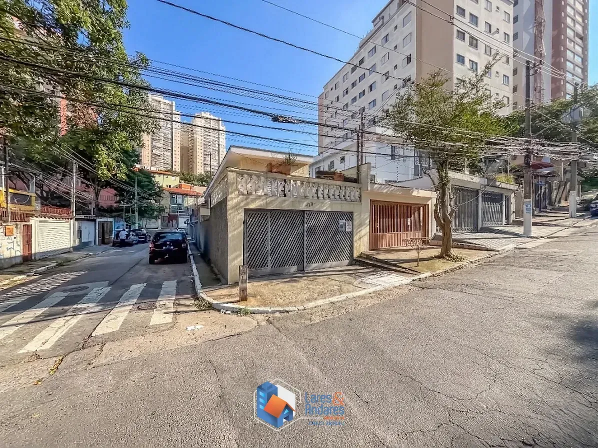 Imagem Sobrado para venda em São Judas com 4 quartos, sendo 1 suíte, 202m²