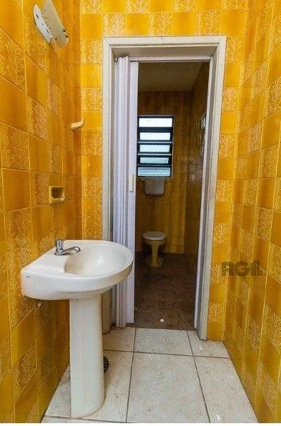 Imagem Casa 3 dormitórios, 3 banheiros, bairro Teresópolis.