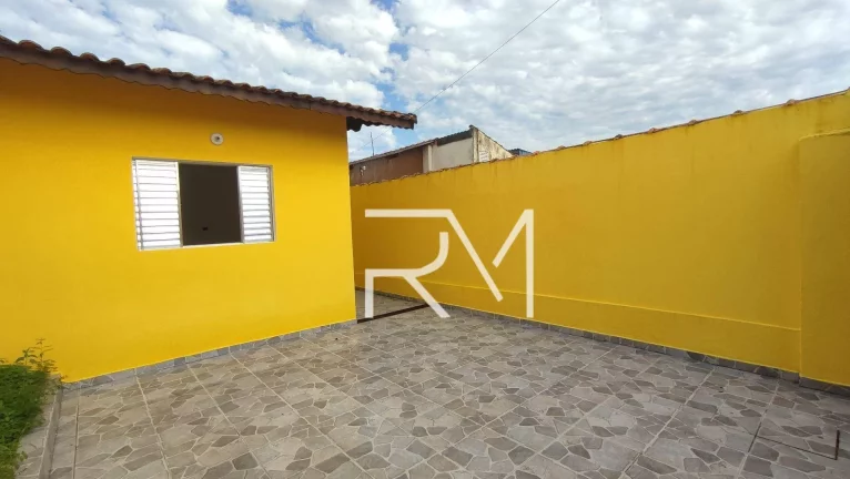 Foto do imóvel Casa com 2 dormitórios à venda, 70 m por R$ 340.000,00 - Jardim Praia Grande - Mongaguá/SP