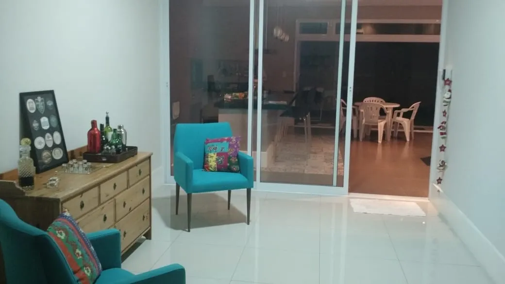 Imagem Casa à venda 3 Quartos, 1 Suite, 3 Vagas, 300M², Residencial Campo Belo, Pindamonhangaba - SP