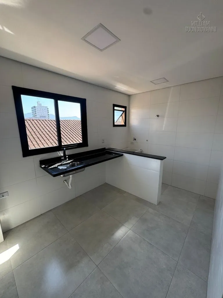 Imagem Seu Novo Sobrado Espera por Você! Conforto, Espaço e Qualidade de Vida