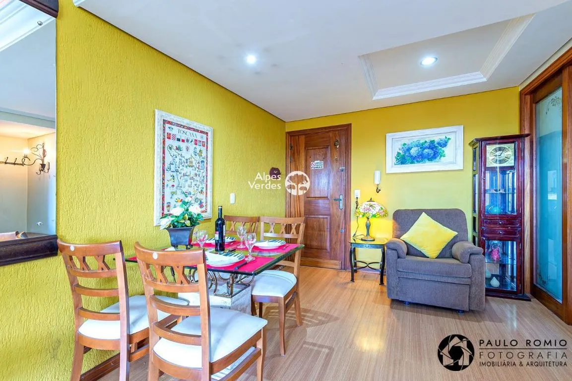 Imagem Vende-se Apartamento em gramado a 5 minutos da Rua Coberta de Gramado
