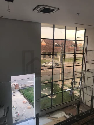 Imagem CASAL IMÓVEIS VENDE BELÍSSIMO SOBRADO 5 SUÍTES RESIDENCIAL CASTANHEIRA