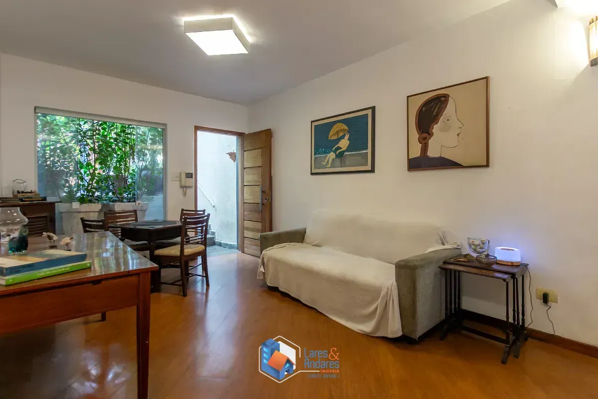 Imagem Casa para venda em Parque Colonial com 2 quartos, 107m²