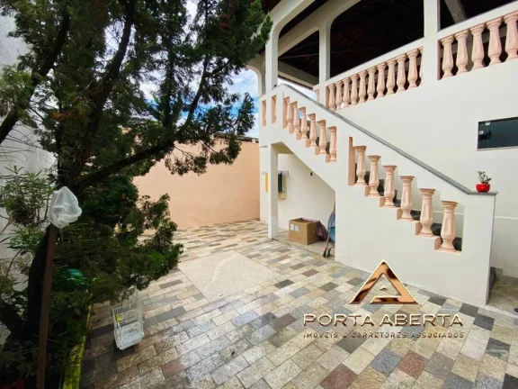 Imagem Casa Unica no Lote Bairro Vila Ipanema - COD 1092