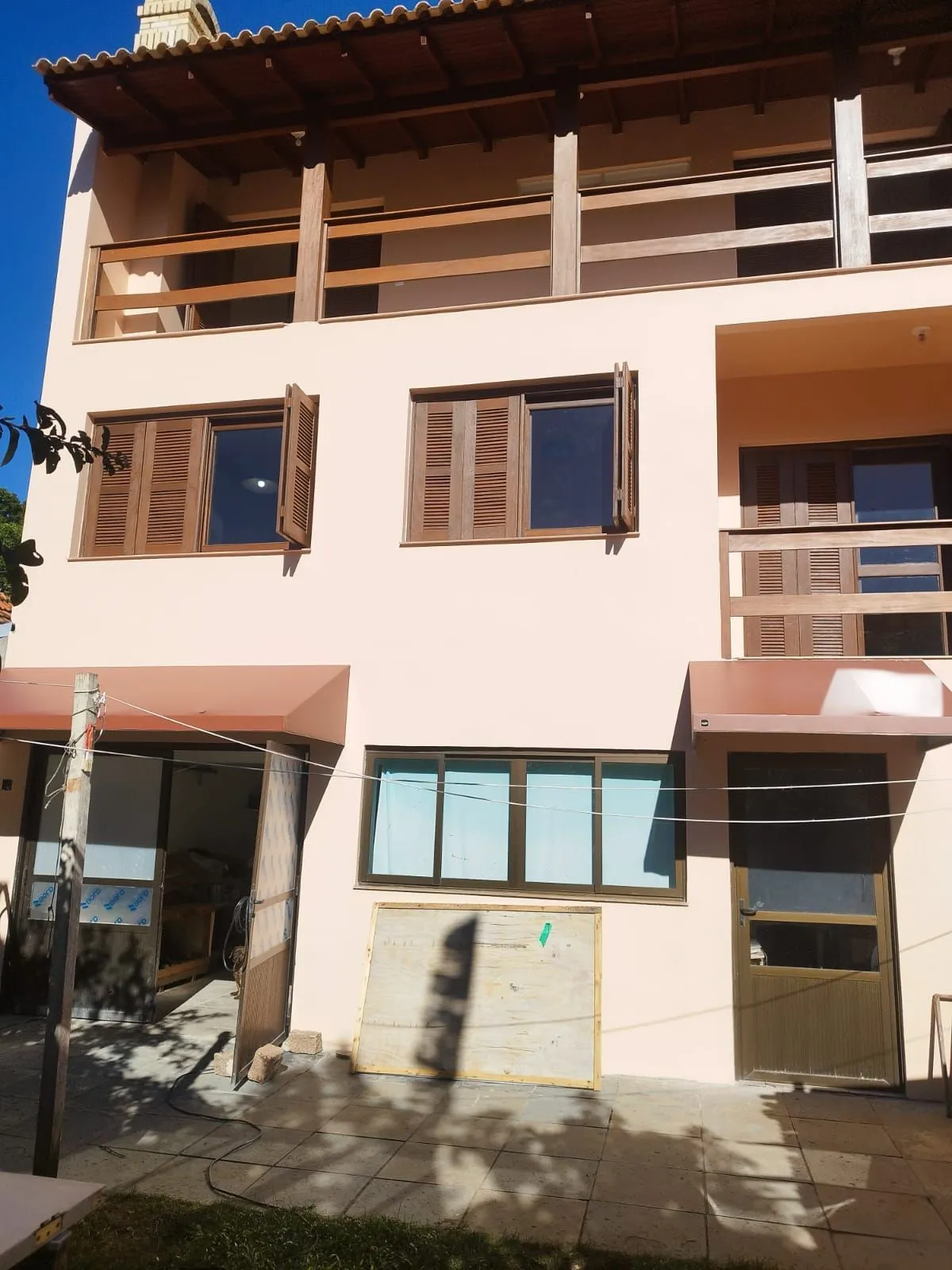 Imagem Casa de 4 dormitórios com 250 m² de área privativa