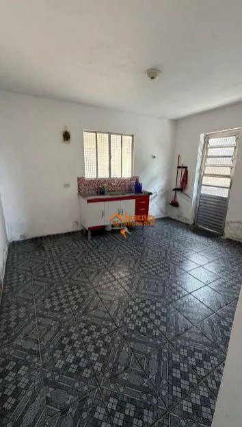 Imagem Casa com 3 dormitórios à venda, 200 m² por R$ 400.000 - Jardim Bela Vista - Guarulhos/SP