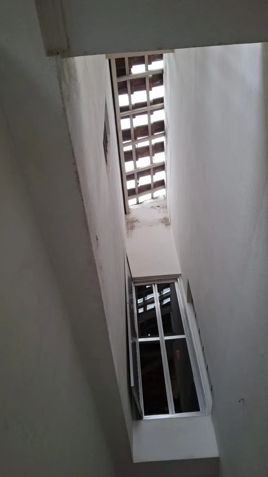 Imagem Vendo linda casa/ sobrado no bairro Campo Grande