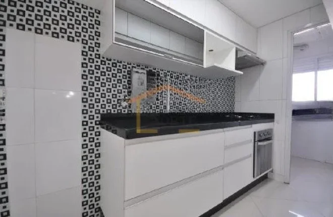 Imagem Apartamento, 2 dormitórios, sendo 1 suite, banheiro social, marcenaria planejada em todos os ambien...