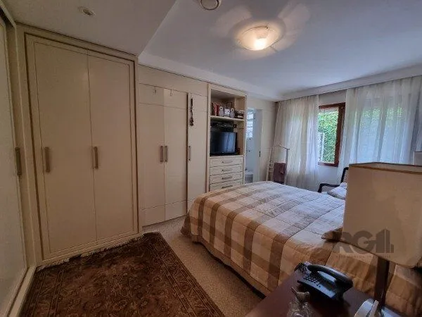 Imagem Casa a venda 03 dormitórios 280mq Jardim Lindóia