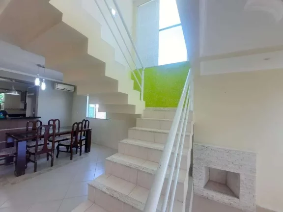 Imagem Casa 188 m2, 4 Dormitórios, 1 Suíte, Pedra Branca, Palhoça/SC