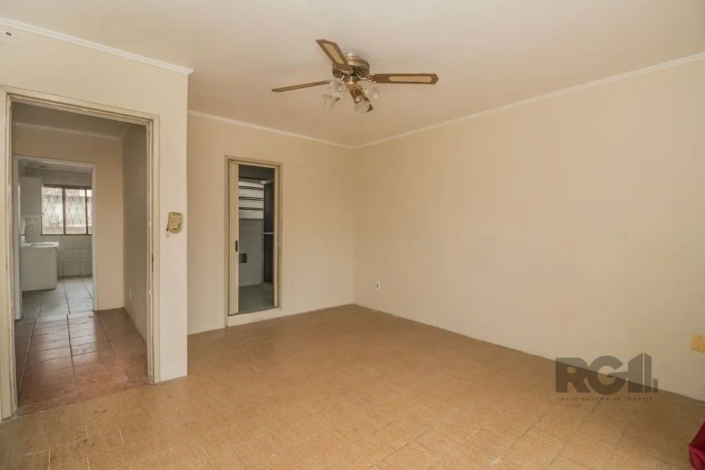 Imagem Excelente casa de 389,53m² com 8 dormitórios e 3 vagas.