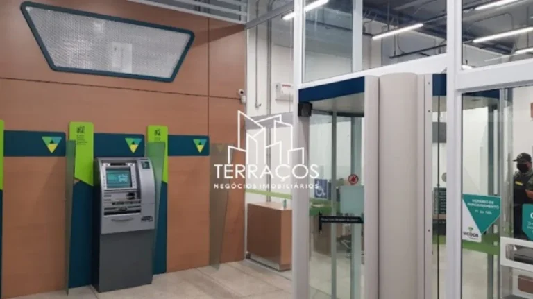 Imagem PRÉDIO COMERCIAL EM AVENIDA DE GRANDE MOVIMENTO E MUITA VISIBILIDADE PARA SUA EMPRESA - VÁRZEA PAULISTA