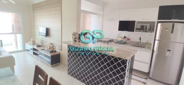 Imagem Apartamento Padrão com sacada gourmet à 300m da praia.