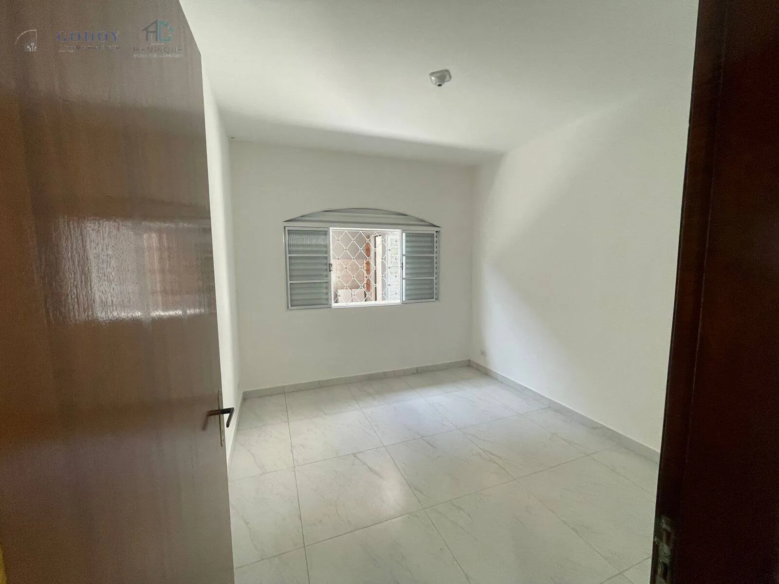 Imagem Excelente Casa e Localização no Bairro Campos Maia