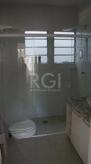 Imagem Apartamento para Venda - 77m², 3 dormitórios, Petrópolis