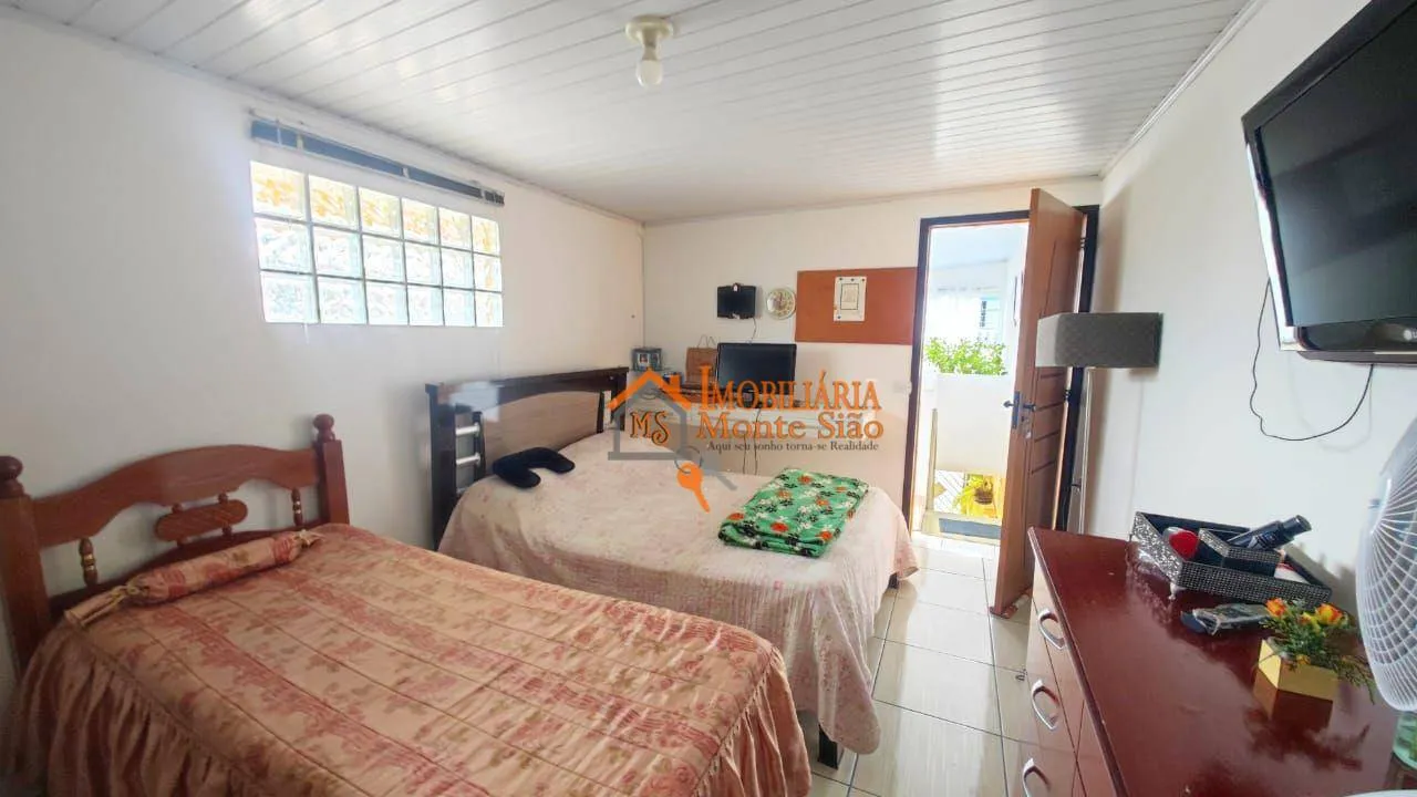 Imagem Sobrado com 3 dormitórios à venda, 250 m² por R$ 599.900,00 - Jardim São Domingos - Guarulhos/SP