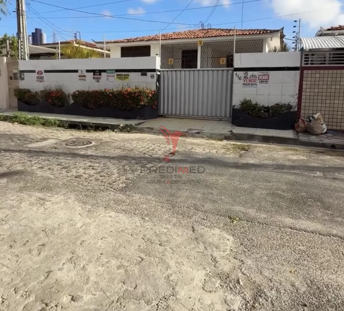 Imagem Casa em lote de 12X25, com terraço ,no bairro dos Estados