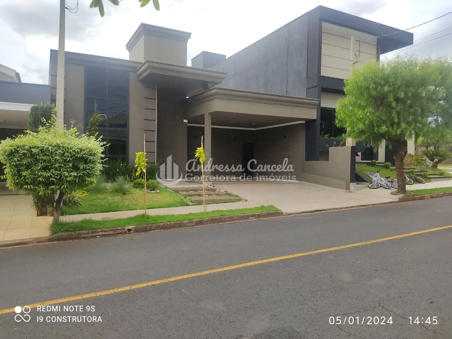 Imagem Residencial Alta Vista - Casa com 3 dormitórios à venda, 165 m² por R$ 1.100.000,00 - Residencial Alta Vista - São José do Rio Preto/SP