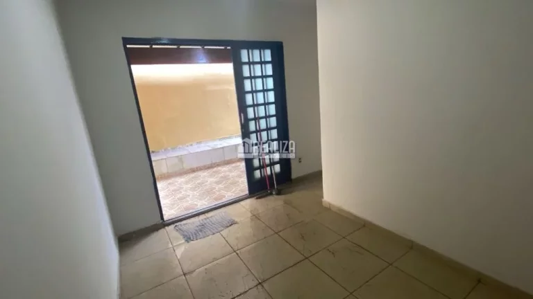 Imagem Casa com 5 dormitórios no Centro de Uberaba