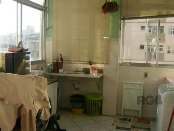Imagem Apartamento à venda com 3 quartos 81.93 m² Rua Goncalves Dias, Menino Deus, Porto Alegre