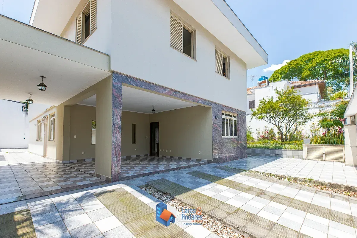 Imagem Casa para venda em Planalto Paulista com 4 quartos, sendo 2 suítes, 332m²