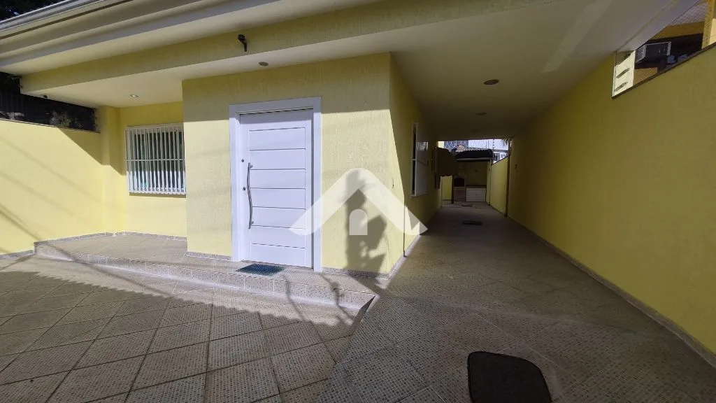 Imagem Casa à venda em Vargem Pequena - 201m², 4 quartos (1 suíte) | Condomínio Paraíso Classe A
