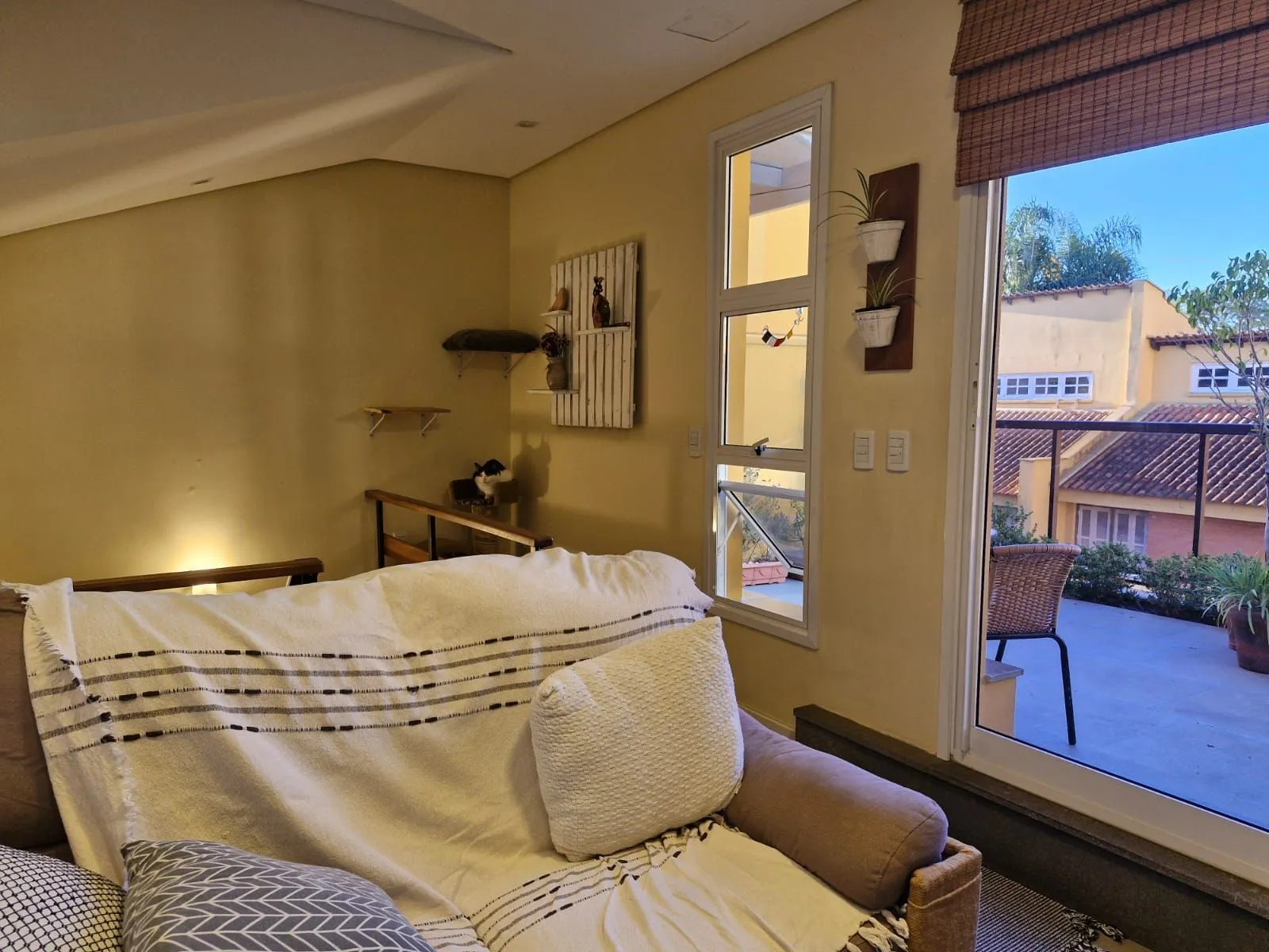Imagem Casa em condomínio 3 dormitórios Bairro Medianeira