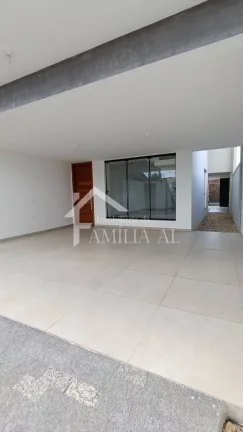 Imagem GEMINADO COM 217M² E PISCINA NO FLORESTA