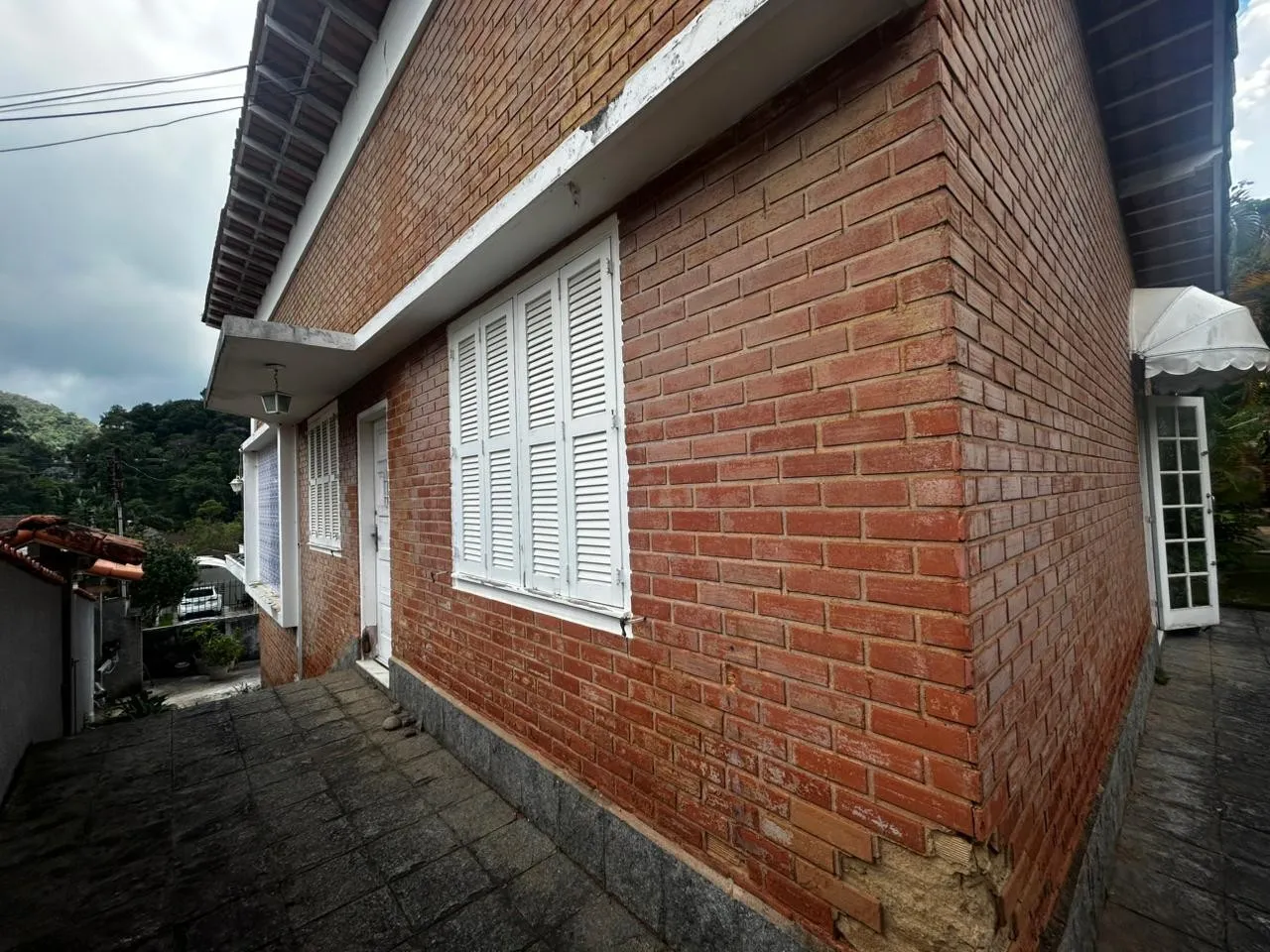Imagem Casa para Venda em Petrópolis / RJ no bairro Coronel Veiga