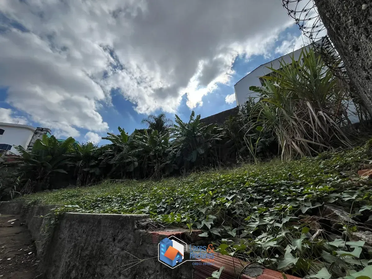 Imagem Casa para venda em Vila Maria Alta com 6 quartos, sendo 1 suíte, 815m²