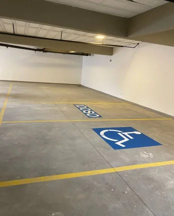 Imagem Prédio Comercial de Alto Padrão para Locação em Votorantim-SP, Parque Bela Vista: 2 Salas, 3 Banheiros, 10 Vagas, 724 m².