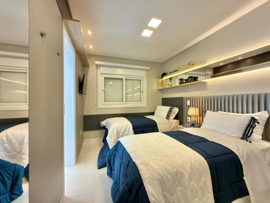 Imagem Apartamento 3 Dormitórios - Bairro Navegantes