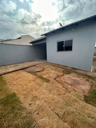 Imagem Casa 3/4 C Suite No Jardim Imperial Em Trindade