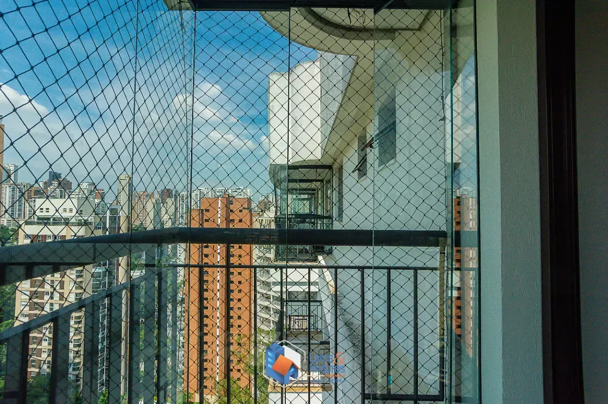 Imagem Apartamento para venda em Vila Suzana com 3 quartos, sendo 1 suíte, 108m²